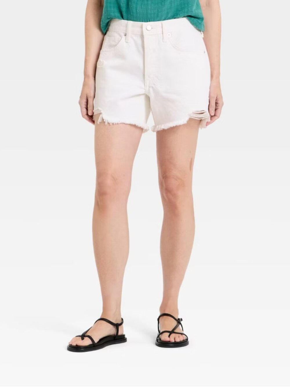 Women's Mid-Rise 90's Baggy Jean Shorts 4" - Universal Thread White 4